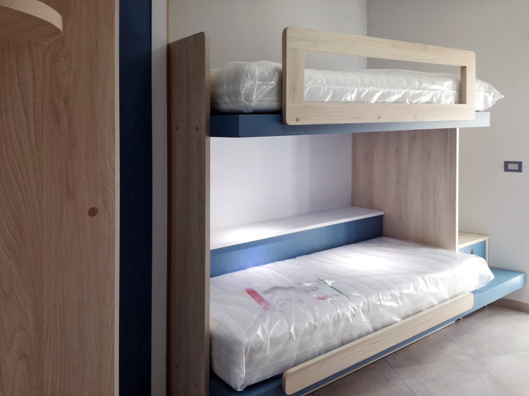 SkyRoom2-cameretta su misura-architetto locuratolo-prodotti d'arredo-minervino murge-trani-bat-puglia